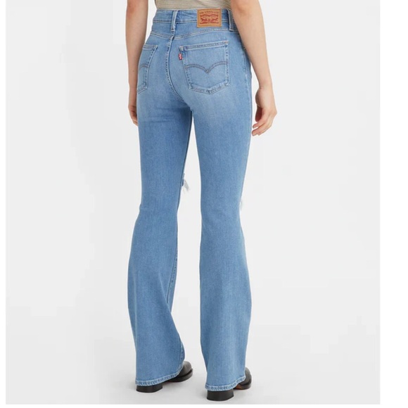 ✨3/$20✨ Levi’s 726 High Rise Flare Jeans - Picture 3 of 10